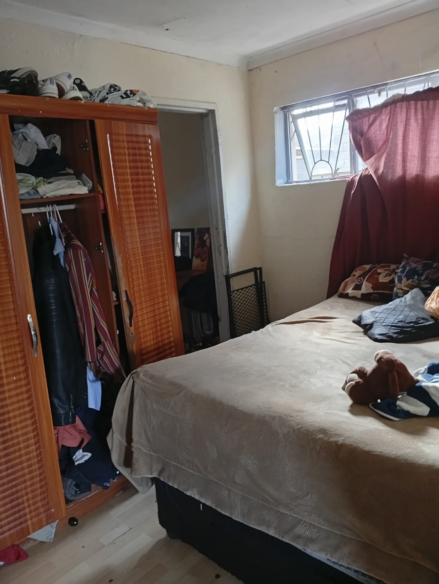 3 Bedroom Property for Sale in Mandela Park Western Cape
